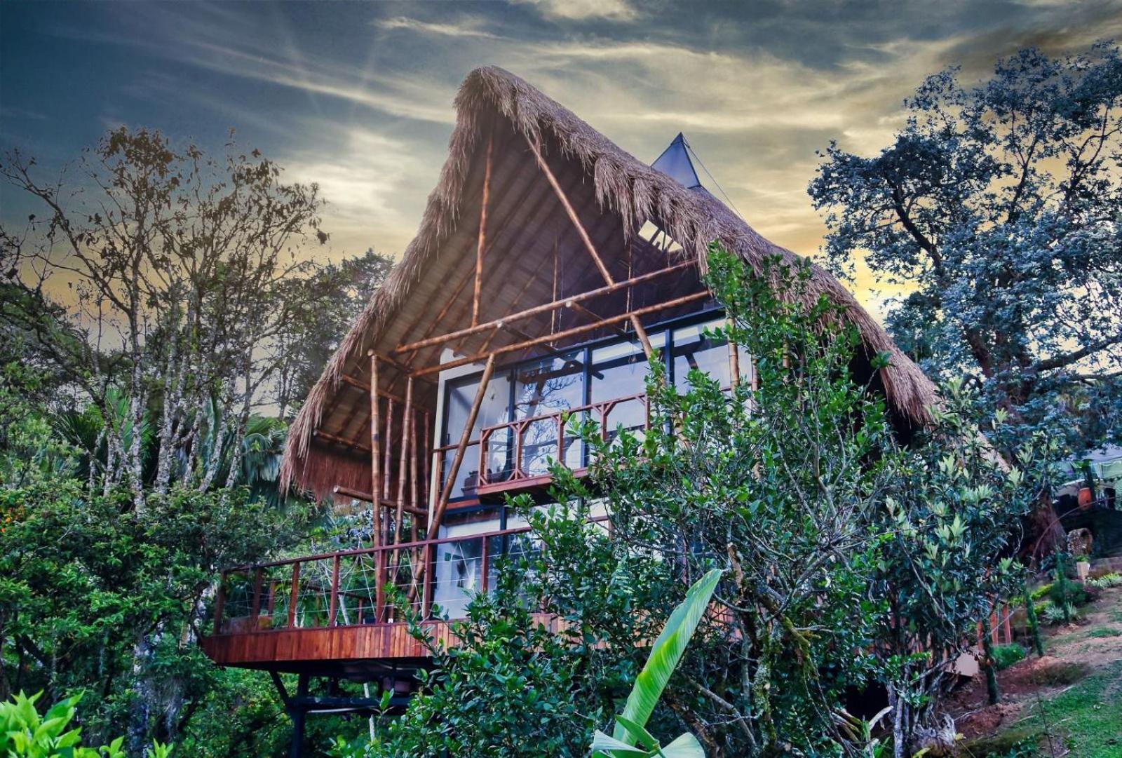 Ibuku Hotel Guatape - Chalets Exterior photo